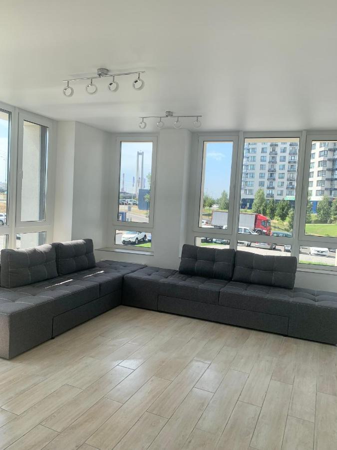 New 3 Rooms Apartment Near The Metro Station Kiev Extérieur photo